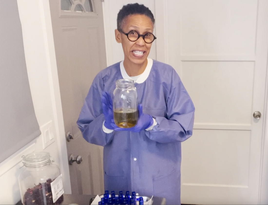 Work With Me Wednesday: Hibiscus Oil For Your Skin